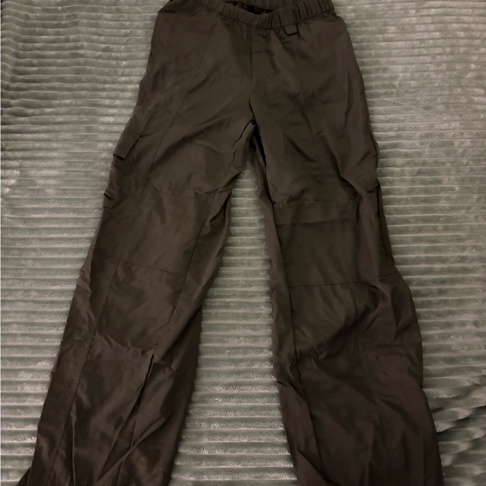 Women’s Olive Green Cargo Pants